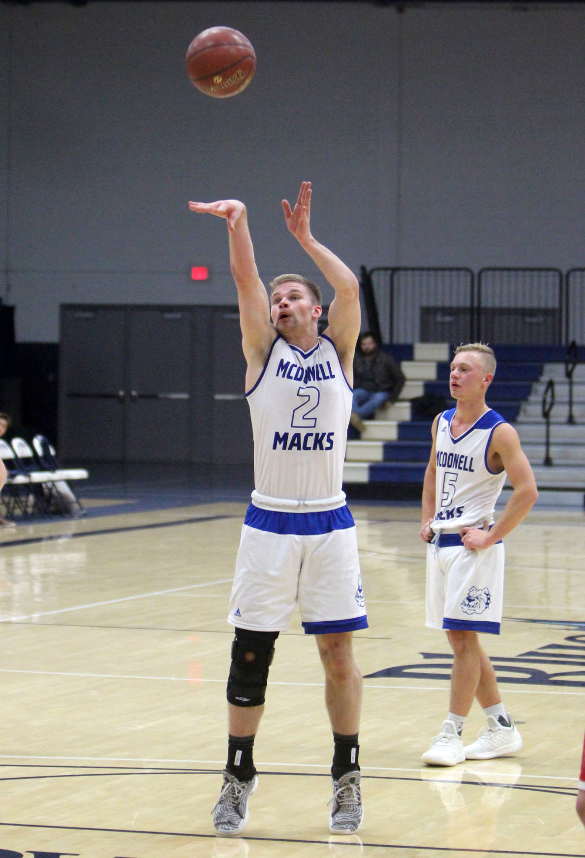 McDonell boys basketball vs Colfax at UW-Stout 12-1-18